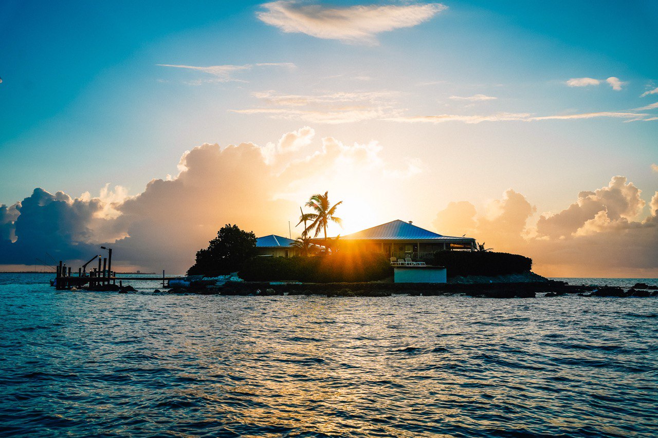 East Sister Rock Island: The Complete Guest Guide