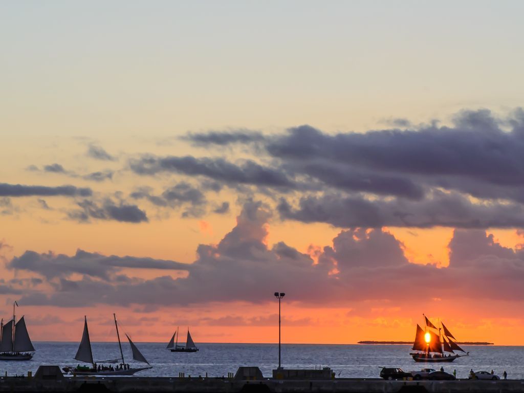 SUNSET CRUISE