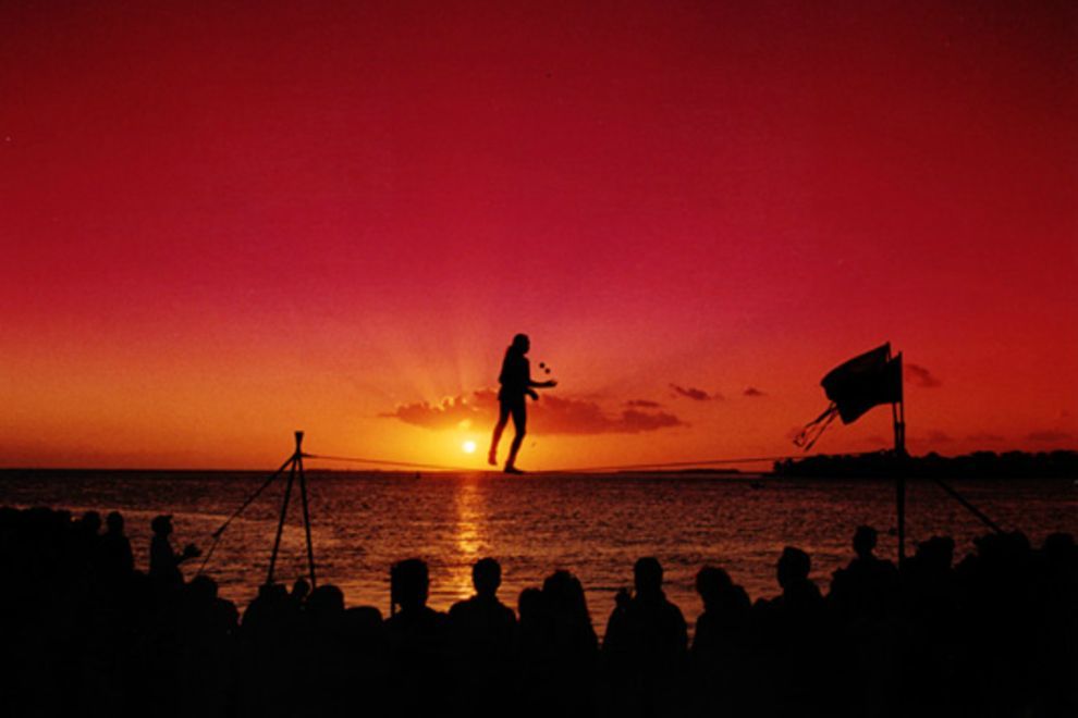 MALLORY SQUARE SUNSET CELEBRATION